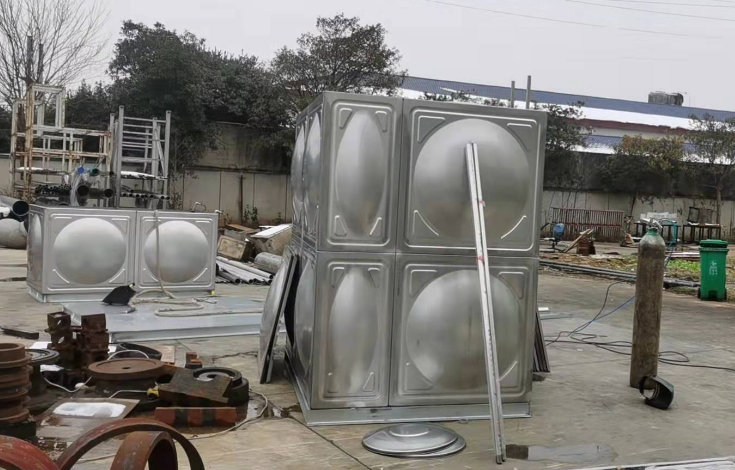 郑州不锈钢保温水箱的构成和保温层的材质