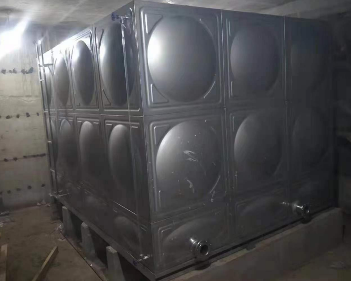 郑州不锈钢保温水箱的焊接方法